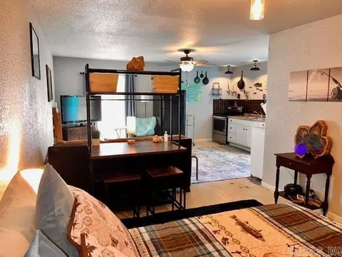 Bedroom - 313 Tenth Ave, Mountain Pine, AR 71956 photo 4 of 6