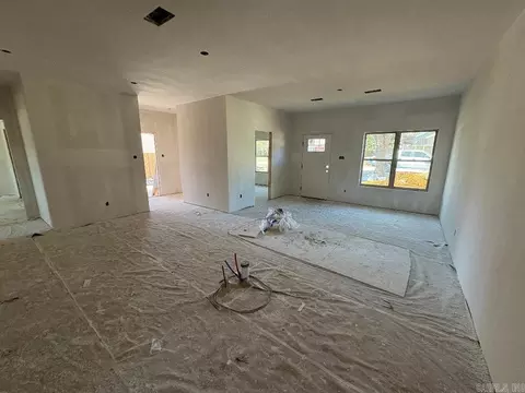 Living - 214 N Hickory St, Beebe, AR 72012 photo 1 of 1