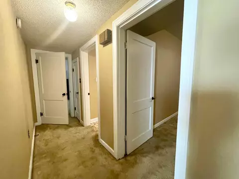 Entry Way - 625 W Main St, Trumann, AR 72472 photo 1 of 3