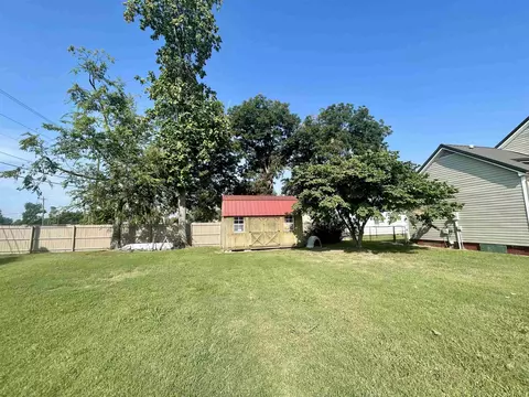Exterior - 625 W Main St, Trumann, AR 72472 photo 7 of 9