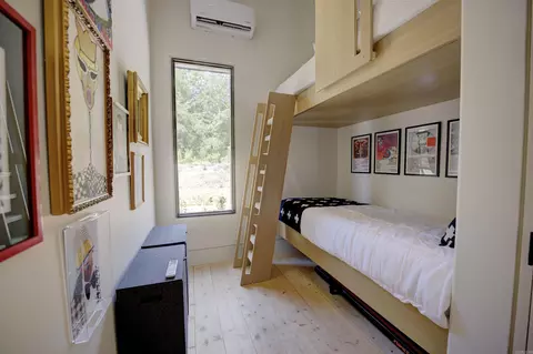 Bedroom - 4218 W Jackman Rd, Benton, AR 72019 photo 4 of 4
