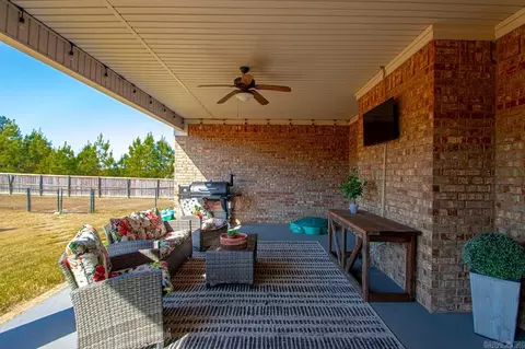Exterior - 6009 Lodestone Dr, Alexander, AR 72002 photo 4 of 9