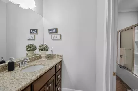 Bath - 6009 Lodestone Dr, Alexander, AR 72002 photo 3 of 4