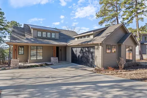 211 Cherokee Dr, Fairfield Bay, AR 72088