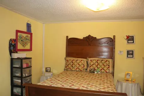 Bedroom - 659 Hardway Rd, Clinton, AR 72031 photo 2 of 5
