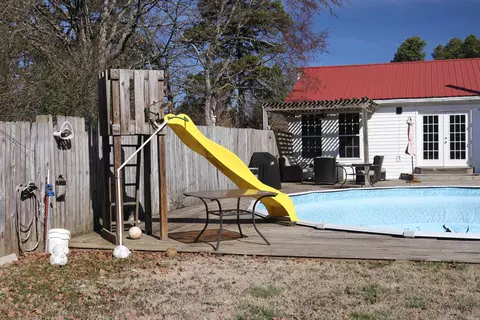 Exterior - 659 Hardway Rd, Clinton, AR 72031 photo 4 of 14