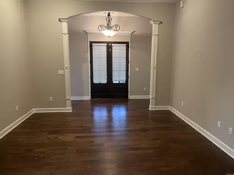 Living - 3205 Robbins, Bryant, AR 72022 photo 2 of 3