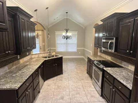 Kitchen - 3205 Robbins, Bryant, AR 72022 photo 2 of 5