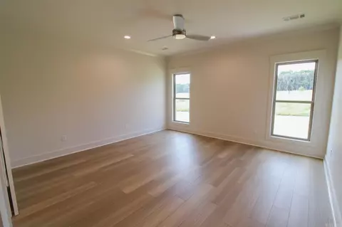 1655 Dolphin Dr, Conway, AR 72034 photo 4