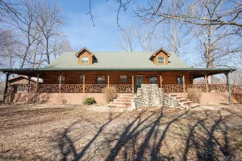 196 Schmelzer Ln, Pangburn, AR 72121