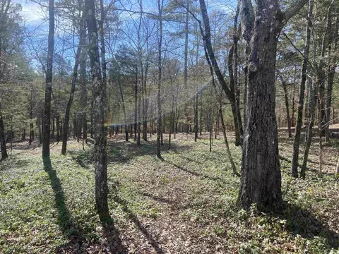 000 Aracena Ln, Hot Springs Village, AR 71909