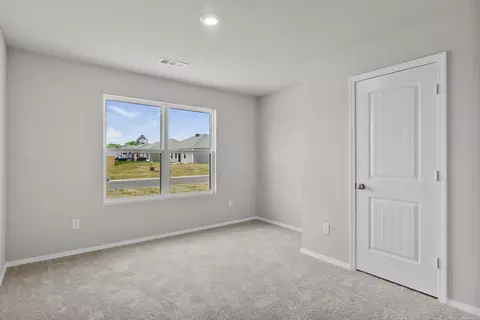 Bedroom - 205 Baldwin Dr, Beebe, AR 72012 photo 4 of 7