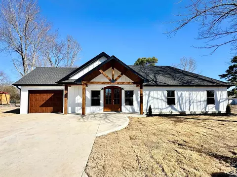 Exterior - 110 Joyner St, Judsonia, AR 72081 photo 1 of 10