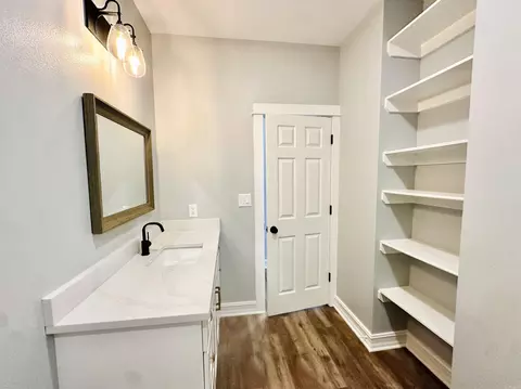 Bath - 110 Joyner St, Judsonia, AR 72081 photo 3 of 8