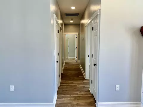 Entry Way - 110 Joyner St, Judsonia, AR 72081 photo 2 of 2