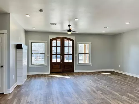 Living - 110 Joyner St, Judsonia, AR 72081 photo 1 of 1