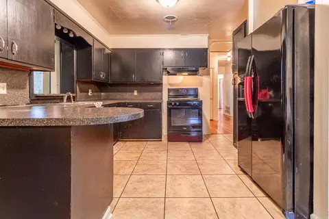 Kitchen - 2302 W 35th, Pine Bluff, AR 71603 photo 1 of 1