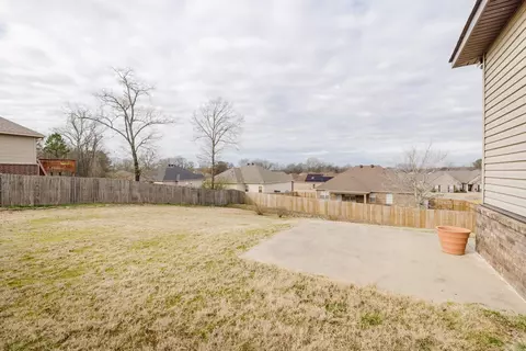 Exterior - 3991 Glendale Dr, Benton, AR 72019 photo 7 of 9