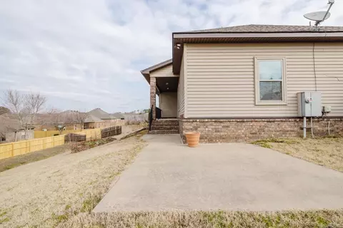 Exterior - 3991 Glendale Dr, Benton, AR 72019 photo 4 of 9