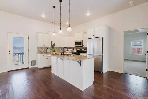 Kitchen - 3991 Glendale Dr, Benton, AR 72019 photo 1 of 3