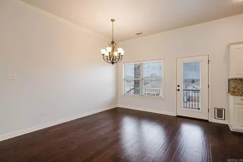 Dining - 3991 Glendale Dr, Benton, AR 72019 photo 1 of 1