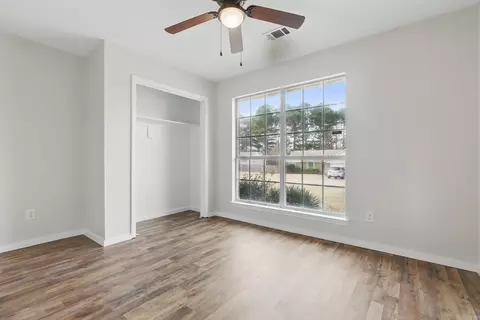 Bedroom - 1610 Davis Dr, Bryant, AR 72022 photo 3 of 3