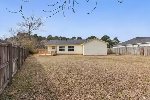 Exterior - 1610 Davis Dr, Bryant, AR 72022 photo 7 of 8
