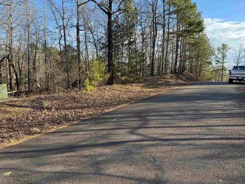 29 Andorra Ln, Hot Springs Village, AR 71909