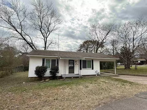 1107 W Quitman St, Heber Springs, AR 72543