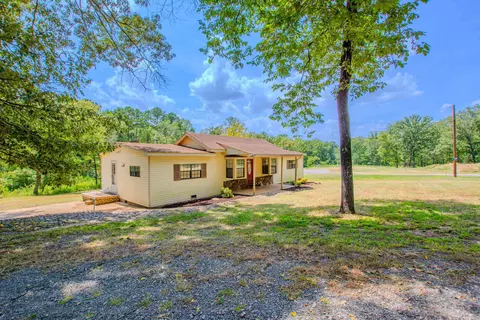 Exterior - 1021 Squires Rd, Benton, AR 72015 photo 10 of 23