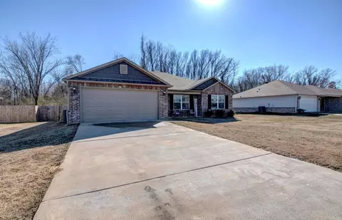 13 Dunnaway Dr, Ward, AR 72176 photo 2
