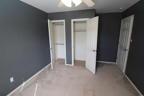 Bedroom - 1715 Pleasant Pointe Cir, Bryant, AR 72022 photo 4 of 5