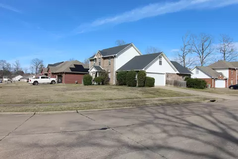View/Area - 1715 Pleasant Pointe Cir, Bryant, AR 72022 photo 1 of 2