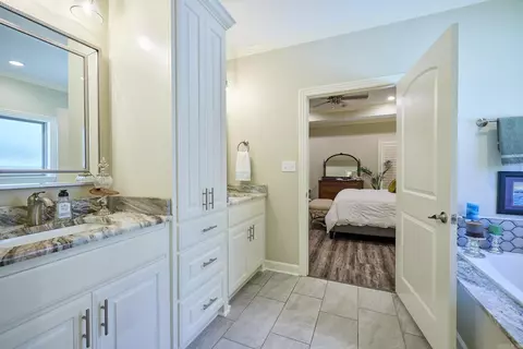 Bath - 2307 Abigail Dr, Bryant, AR 72019 photo 3 of 6