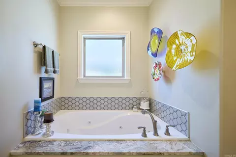 Bath - 2307 Abigail Dr, Bryant, AR 72019 photo 4 of 6
