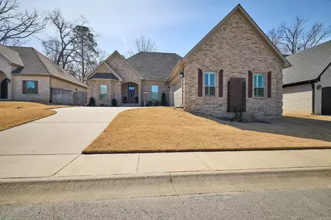 Exterior - 2307 Abigail Dr, Bryant, AR 72019 photo 1 of 10