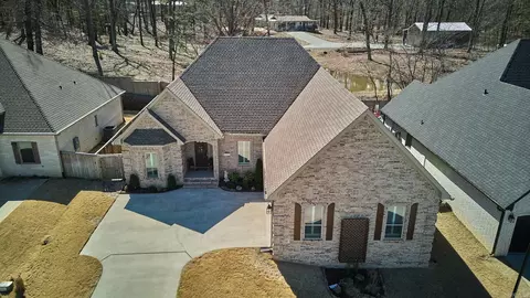 Exterior - 2307 Abigail Dr, Bryant, AR 72019 photo 7 of 10