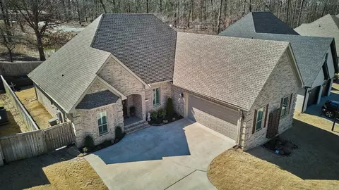 Exterior - 2307 Abigail Dr, Bryant, AR 72019 photo 9 of 10