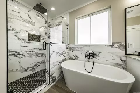 Bath - 101 Michelle Dr, Beebe, AR 72012 photo 3 of 4
