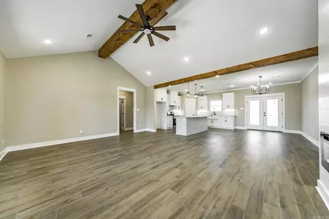 Living - 101 Michelle Dr, Beebe, AR 72012 photo 3 of 4
