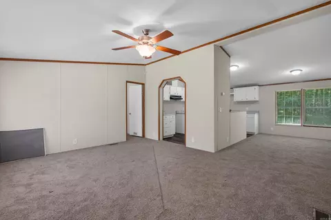 9024 Welborn Dr, Pine Bluff, AR 71603 photo 10