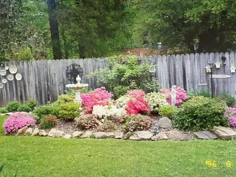 Exterior - 300 E Conway, Benton, AR 72015 photo 10 of 10