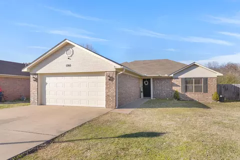 1760 Longfellow Dr, Conway, AR 72034 photo 1