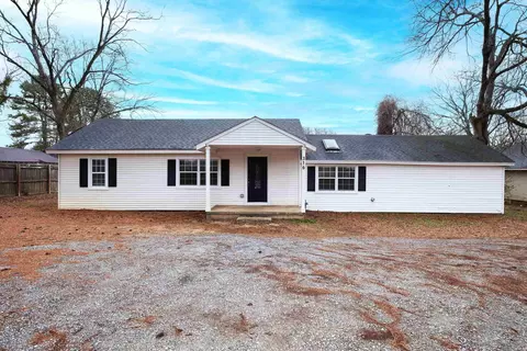 Exterior - 316 Grand Ave, Haskell, AR 72015 photo 1 of 10