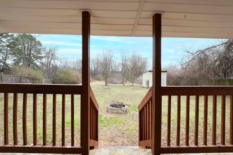 Exterior - 316 Grand Ave, Haskell, AR 72015 photo 4 of 10