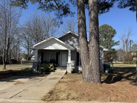 1315 Harrison, Conway, AR 72032 photo 1