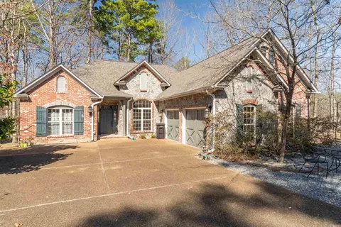 55 Murillo Way, Hot Springs Village, AR 71909