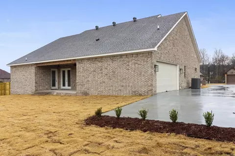 1301 Bent Tree Ln, Searcy, AR 72145 photo 3