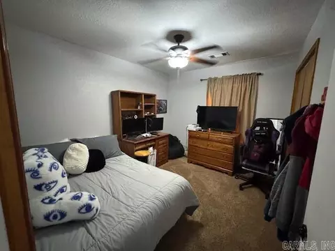 Bedroom - 349 E Pine St, Batesville, AR 72501 photo 1 of 4