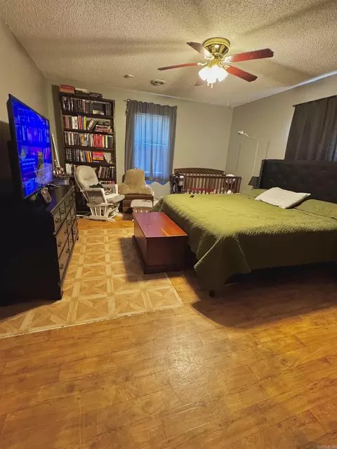 Bedroom - 1201 N 18th St, Ozark, AR 72949 photo 1 of 2